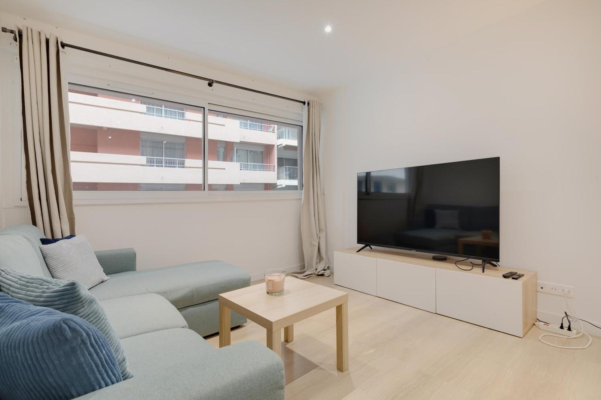Newly Renovated Charming Downtown Apartment Antibes Esterno foto